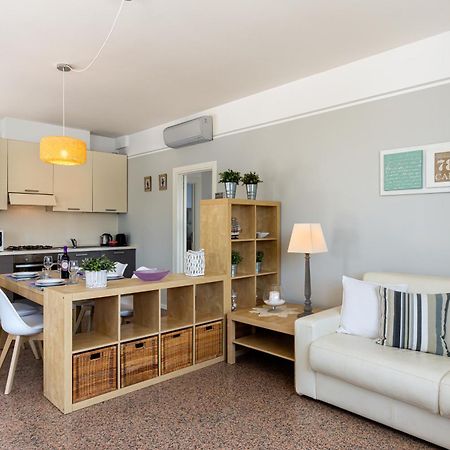 Dante 124 | Appartamenti A Riccione Exteriör bild
