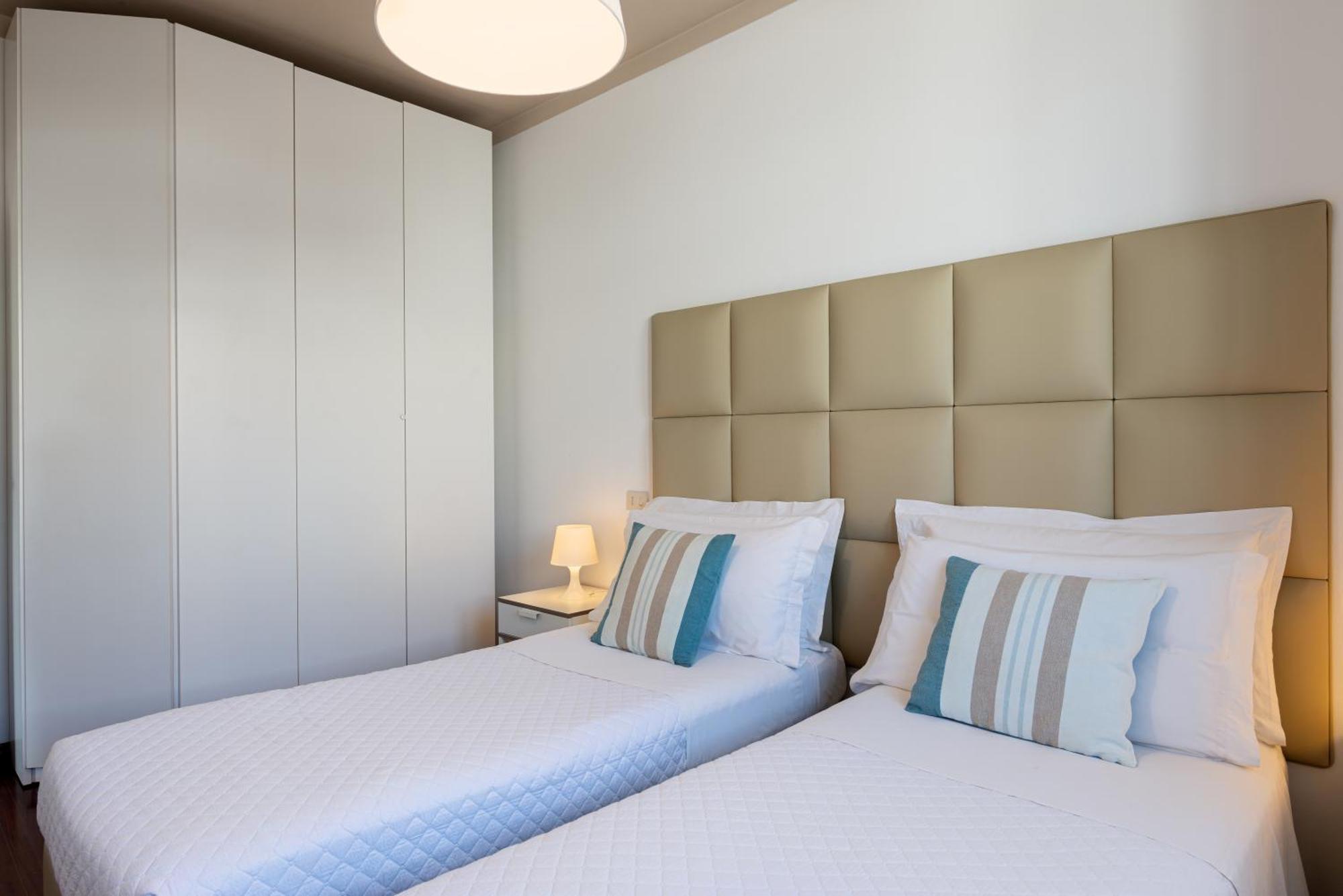 Dante 124 | Appartamenti A Riccione Exteriör bild