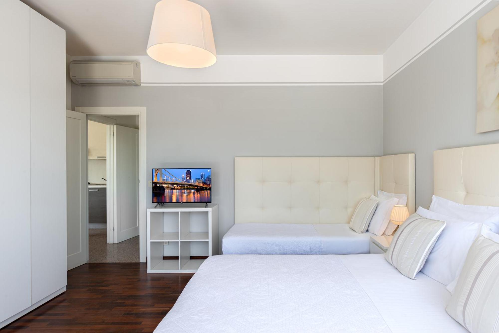 Dante 124 | Appartamenti A Riccione Exteriör bild