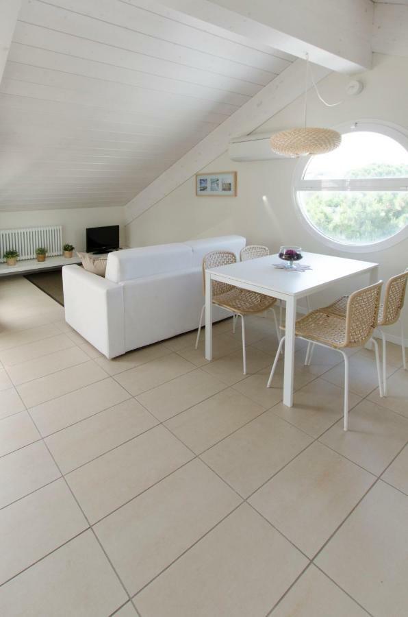 Dante 124 | Appartamenti A Riccione Exteriör bild