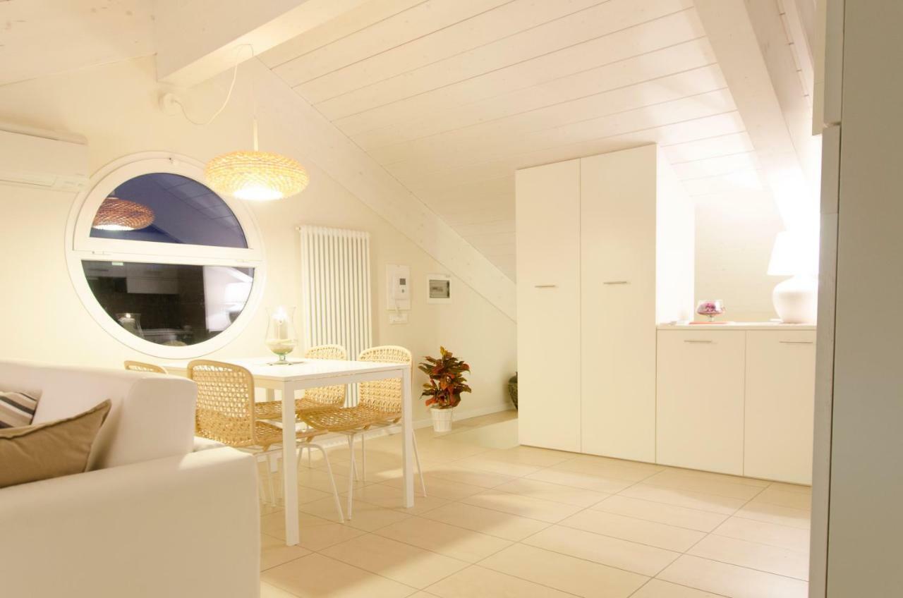 Dante 124 | Appartamenti A Riccione Exteriör bild