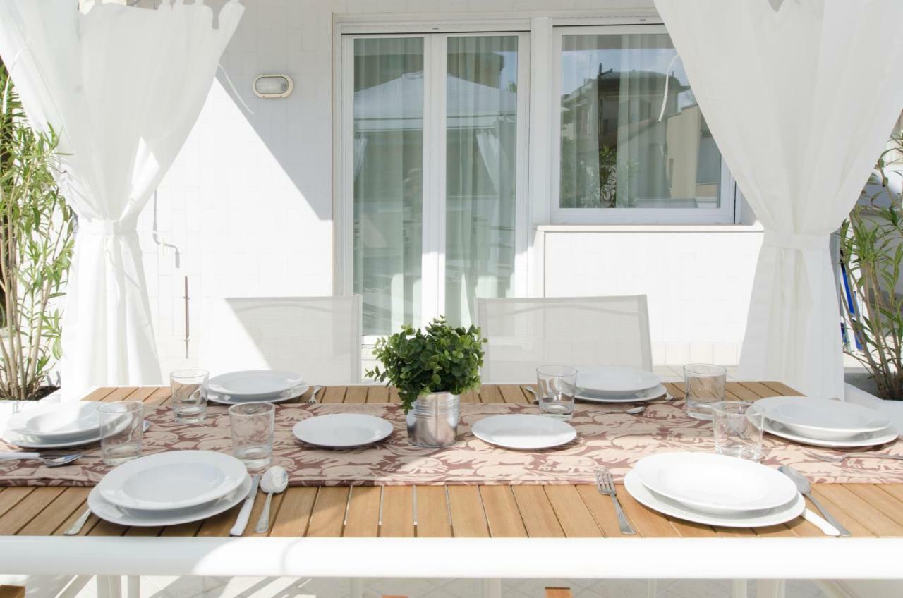 Dante 124 | Appartamenti A Riccione Exteriör bild