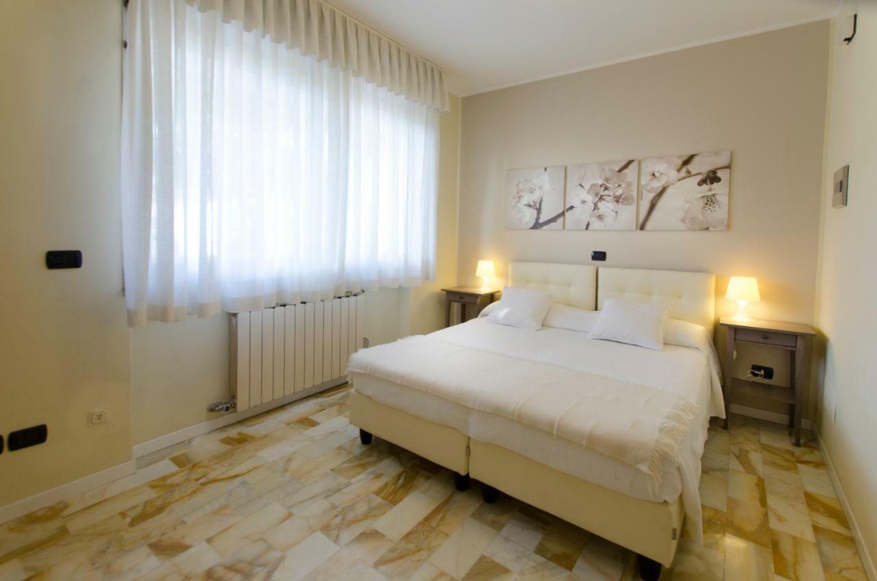 Dante 124 | Appartamenti A Riccione Exteriör bild